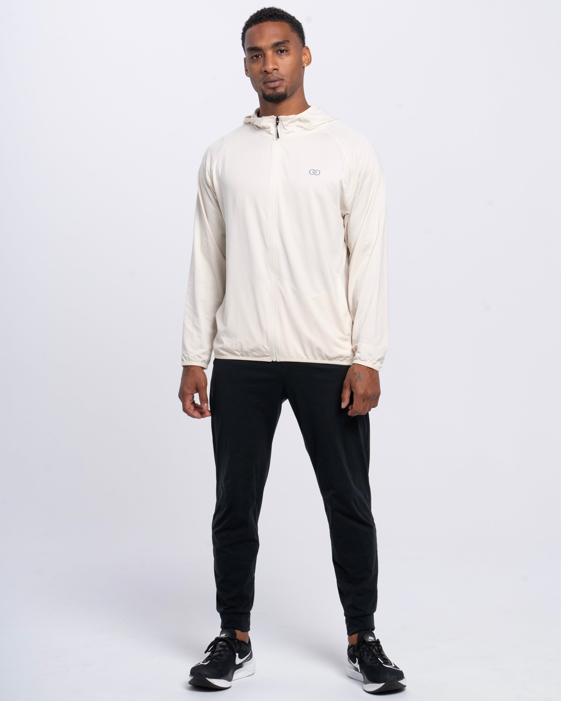 Essential Wind Jacket Beige