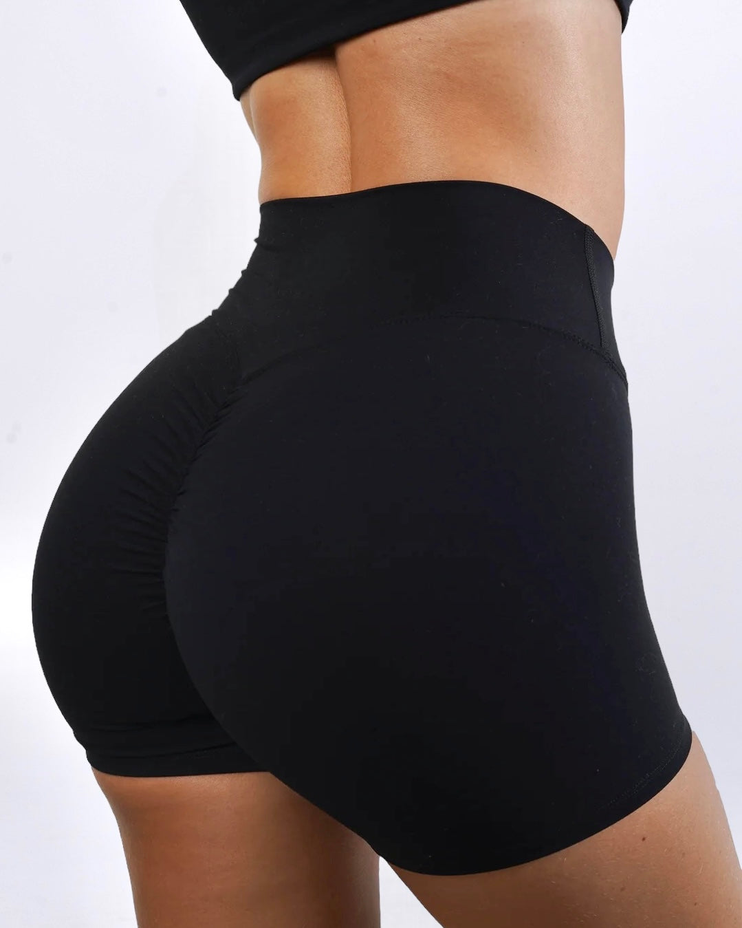 Elevate Pocket Shorts Black